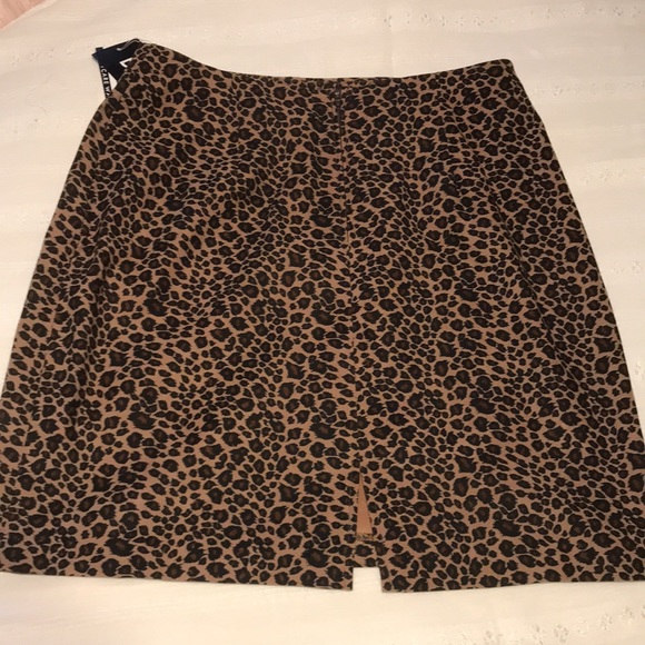 Ladies Briggs Leopard Spandex Stretch Skirt - Picture 5 of 11